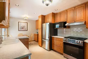 3623 NE 67th Ave, Portland, OR 97213 - Photo 9