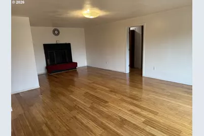 3330 Chester St, North Bend, OR 97459 - Photo 5