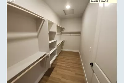 657 Magnolia Ave #10, Woodburn, OR 97071 - Photo 13