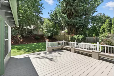 9838 SE Clatsop St, Portland, OR 97266 - Photo 43
