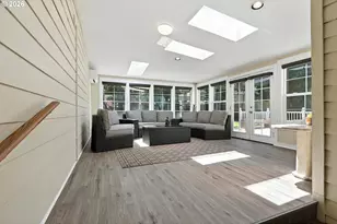 9838 SE Clatsop St, Portland, OR 97266 - Photo 17