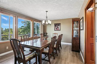 9838 SE Clatsop St, Portland, OR 97266 - Photo 19