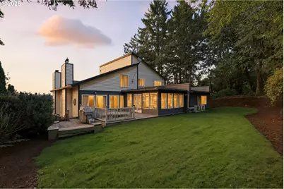 9838 SE Clatsop St, Portland, OR 97266 - Photo 3