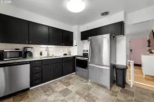 3809 Thompson Ave, Vancouver, WA 98660 - Photo 9
