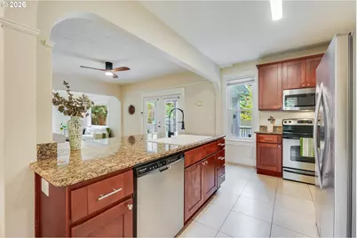 8690 N Willamette Blvd, Portland, OR 97203 - Photo 7