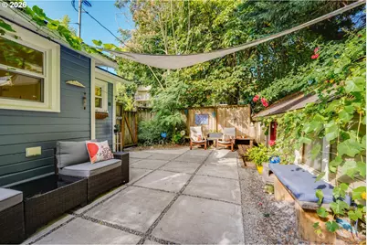 8690 N Willamette Blvd, Portland, OR 97203 - Photo 27