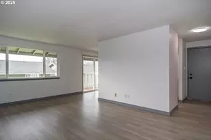 885 NE Sunset St, Roseburg, OR 97470 - Photo 19