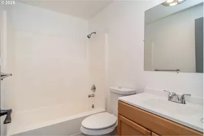 885 NE Sunset St #22, Roseburg, OR 97470 - Photo 25