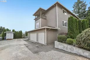 220 NW 17th Ave, Camas, WA 98607 - Photo 5
