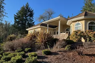 32825 Kestrel Ln, Eugene, OR 97405 - Photo 43