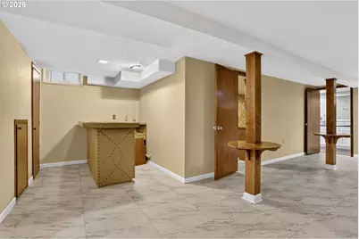 321 NE 108th Pl, Portland, OR 97220 - Photo 29