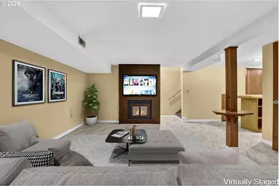 321 NE 108th Pl, Portland, OR 97220 - Photo 31