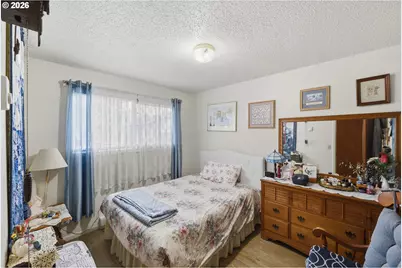 1035 W 11th St, Coquille, OR 97423 - Photo 13