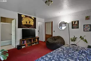 32253 Deberry Rd, Creswell, OR 97426 - Photo 15