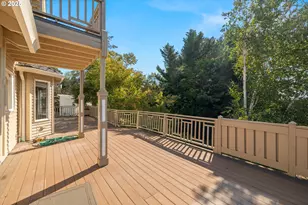 15970 SW Barrington Terrace, Portland, OR 97224 - Photo 39