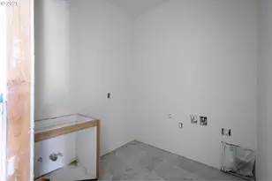 12310 NE 66th Ct, Vancouver, WA 98686 - Photo 9