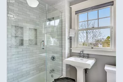 2652 Grand Ave, Astoria, OR 97103 - Photo 41