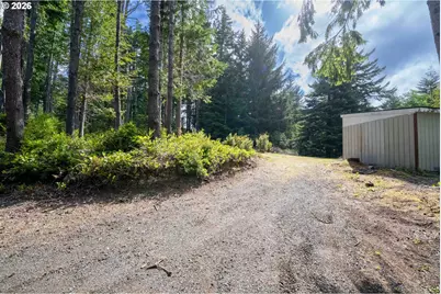 69175 Sharp Rd, North Bend, OR 97459 - Photo 7