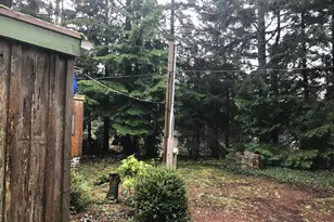 69175 Sharp Rd, North Bend, OR 97459 - Photo 17