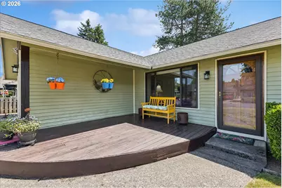 600 NE 22nd St, Gresham, OR 97030 - Photo 3