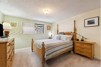 600 NE 22nd St, Gresham, OR 97030 - Photo 17