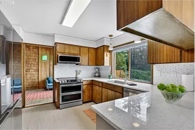 4308 SW Chesapeak Ave, Portland, OR 97239 - Photo 15