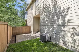 9259 SW Chopin Ln, Portland, OR 97225 - Photo 25