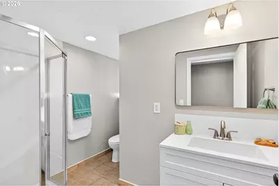 17002 SE Bush St, Portland, OR 97236 - Photo 17