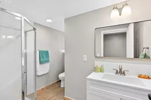 17002 SE Bush St, Portland, OR 97236 - Photo 17