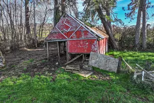 2739 Wyeast Rd, Hood River, OR 97031 - Photo 11