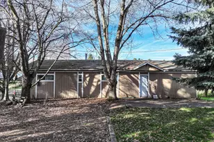 2739 Wyeast Rd, Hood River, OR 97031 - Photo 9