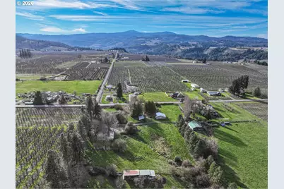 2739 Wyeast Rd, Hood River, OR 97031 - Photo 19