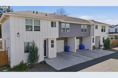 950 Walnut St, Kelso, WA 98626 - Photo 11