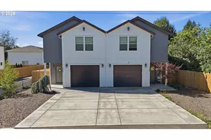 950 Walnut St, Kelso, WA 98626 - Photo 3