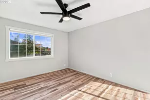 23850 NE Treehill Dr, Wood Village, OR 97060 - Photo 15