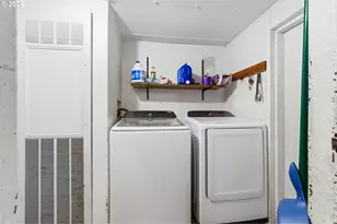 1423 47th Ave, Sweet Home, OR 97386 - Photo 9