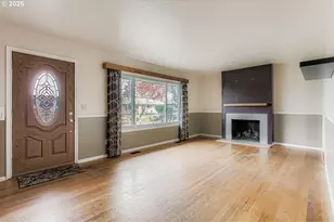 10832 SE Stephens St, Portland, OR 97216 - Photo 5