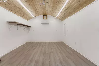 10832 SE Stephens St, Portland, OR 97216 - Photo 25