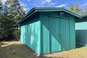 29 Easy St, Florence, OR 97439 - Photo 31