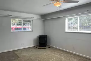 29 Easy St, Florence, OR 97439 - Photo 15