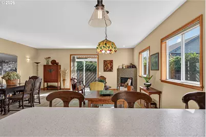 1663 5th St, Hood River, OR 97031 - Photo 17