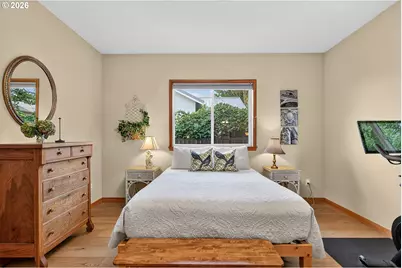 1663 5th St, Hood River, OR 97031 - Photo 29