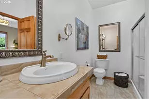 1663 5th St, Hood River, OR 97031 - Photo 33