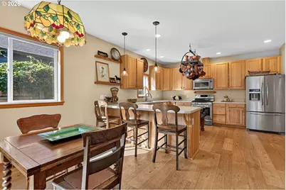 1663 5th St, Hood River, OR 97031 - Photo 15