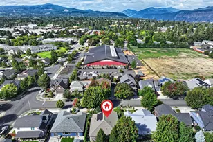 1663 5th St, Hood River, OR 97031 - Photo 45