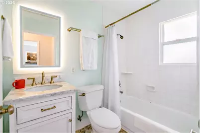 3556 NE 112th Ave, Portland, OR 97220 - Photo 11