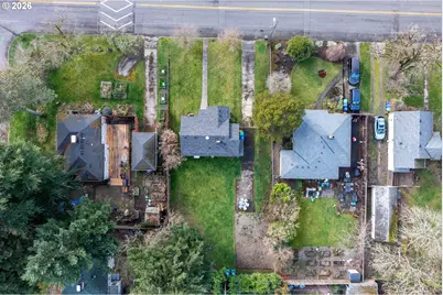 3556 NE 112th Ave, Portland, OR 97220 - Photo 37