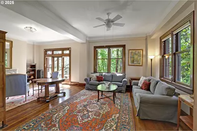 2141 NW Davis St #302, Portland, OR 97210 - Photo 7