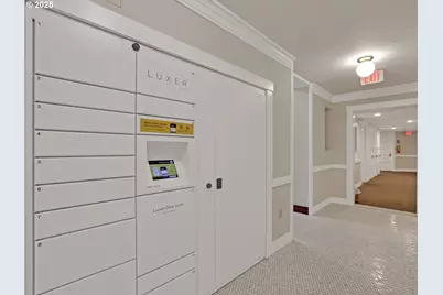 2141 NW Davis St #302, Portland, OR 97210 - Photo 39