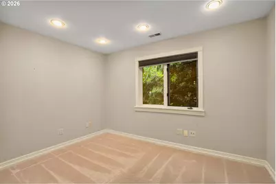 2636 SW 64th Pl, Portland, OR 97225 - Photo 39